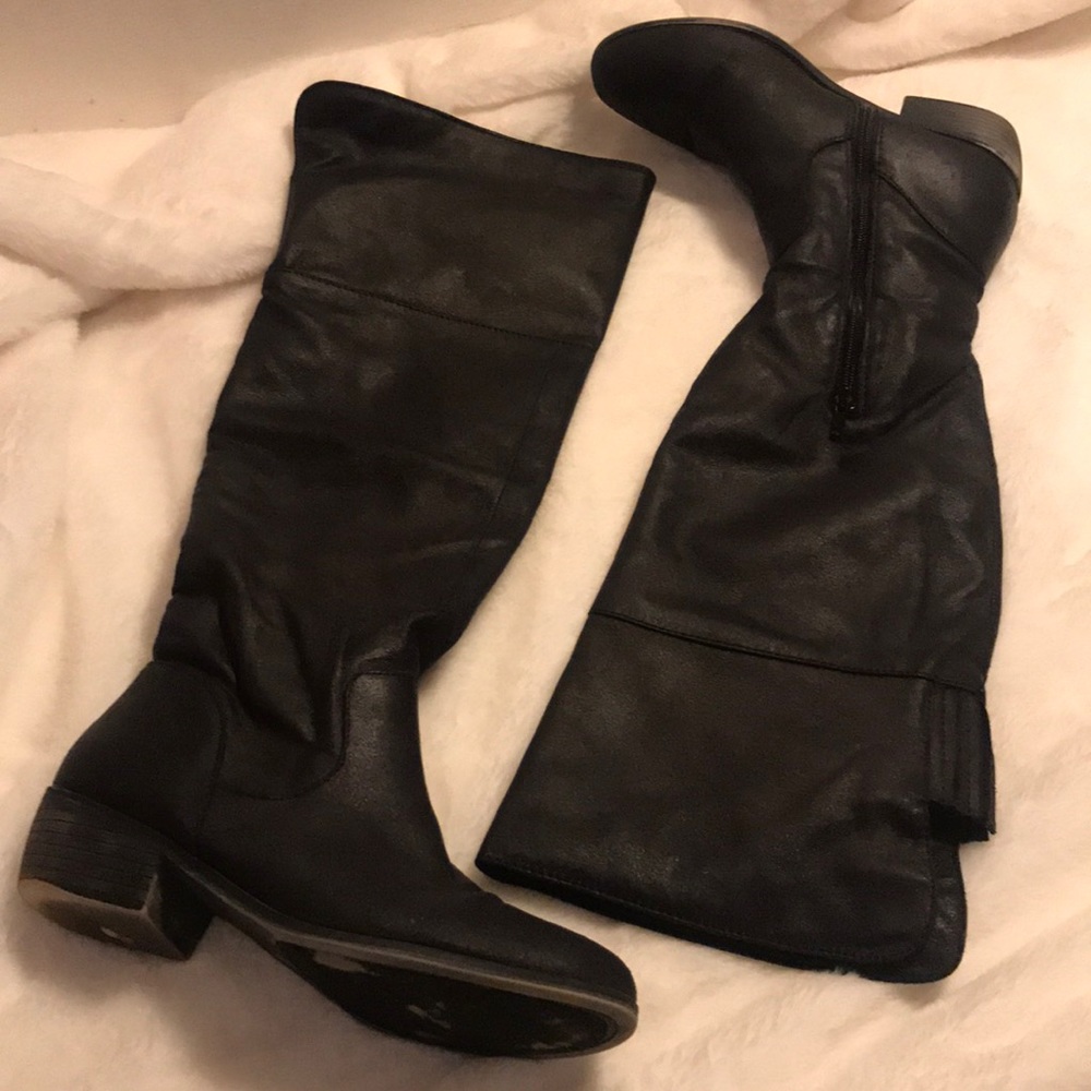 Rampage black flat boots size 8.5